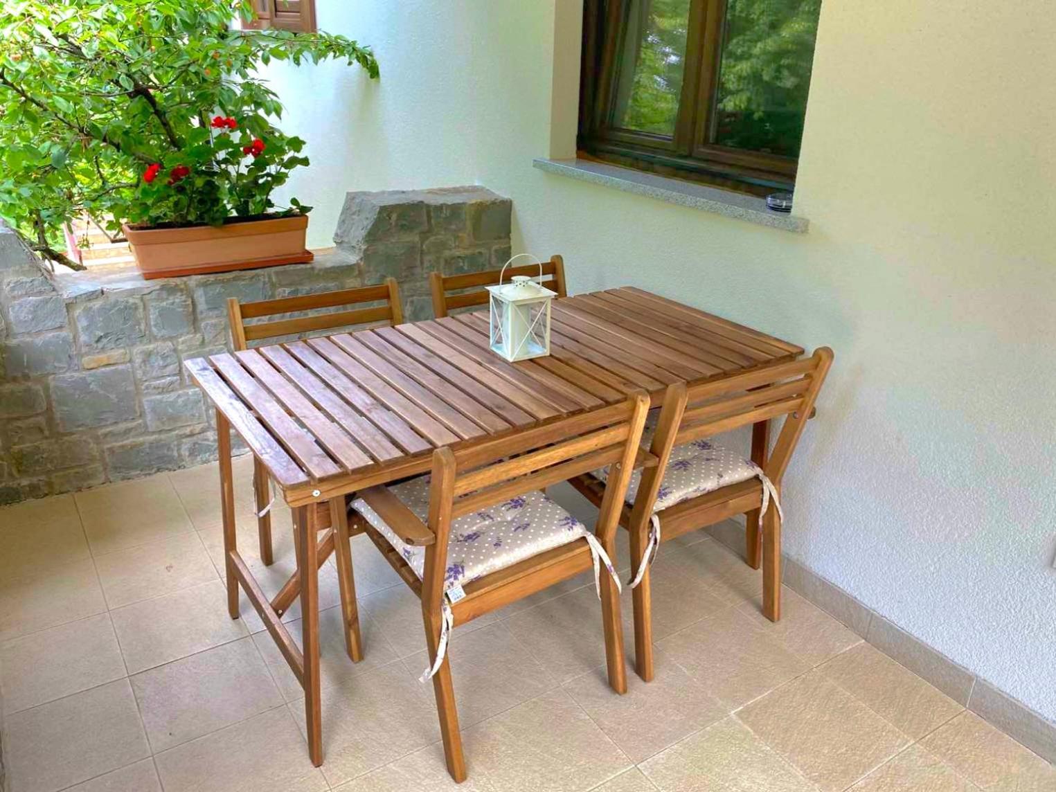 Holiday Home Deni Roc Ngoại thất bức ảnh