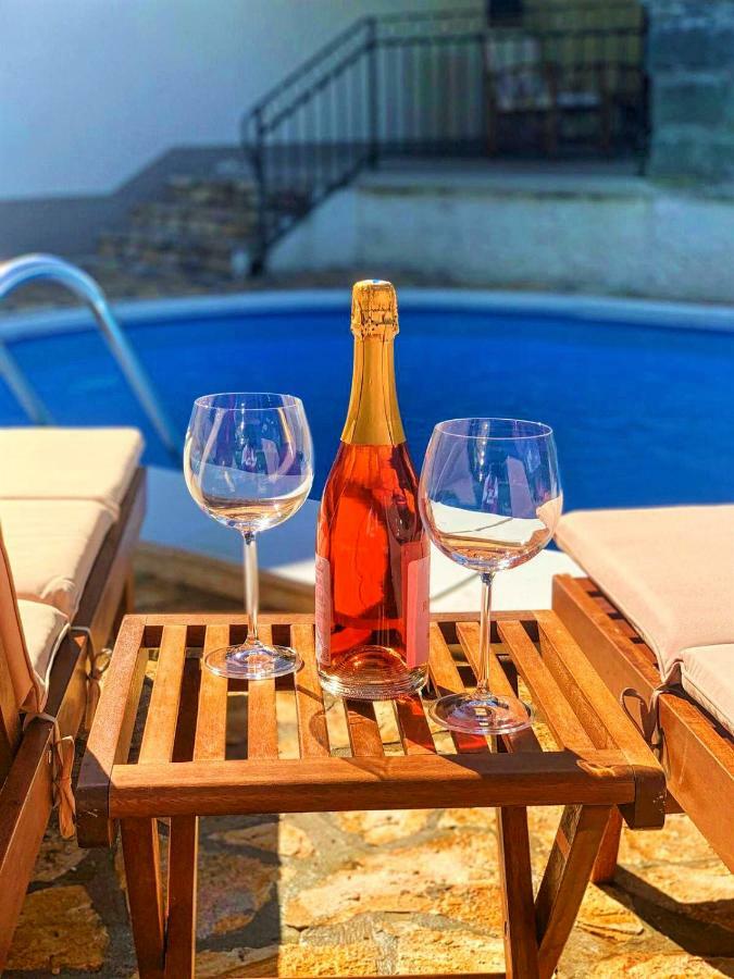 Holiday Home Deni Roc Ngoại thất bức ảnh